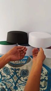 PECI HITAM KALBUT SONGKOK HITAM PECI KALBUT Kopyah Anak Kopyah Dewasa Polos Peci Putih Hitam Polos Songkok Hitam Nasional Oleh Oleh Haji Umroh Murah Songkok Polos Peci Batok Hitam Putih Peci Kalbut Warna Peci Rajut Peci Malaysia Hitam Peci Rajut Hitamm