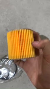 Lọc nhớt dành cho ô tô 04152-37010