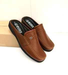 Giày không gót nam mẫu mới..da mềm..kiểu dáng đẹp..size từ 39-43..đế khâu sẵn rất chắc chắn