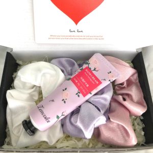 PERCUMA LED LIGHT Women Gift Box/ Gift Box Wanita for Birthday Valentine Anniversary Graduation Mothers day Teachers day