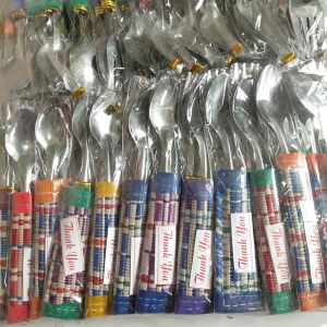 ISI 50 SOUVENIR SENDOK GARPU TIKAR CANTIK