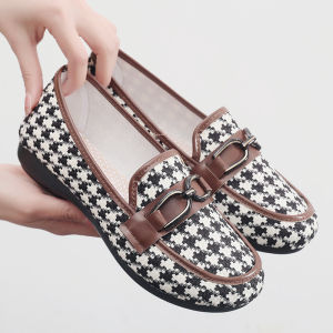 รองเท้าปักลายส้นแบนรองเท้าเต้นรำแฟชั่นสไตล์ชนเผ่ารองเท้าผ้าสไตล์ปักกิ่งแบบเก่าสำหรับผู้หญิงรองเท้าเต้นรำแบบลำลองสำหรับคุณแม่