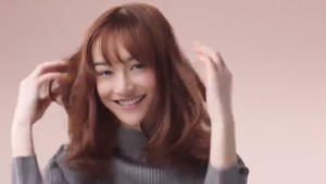 แห้งเร็วใน 50 วินาที💧ไดเป่าผมของแท้ เครื่องเป่าผม ไดร์จัดแต่งทรงผม ไดร์เป่าผม ปรับได้ทั้งลมร้อน/ลมเย็น เสียงเบา 2600w