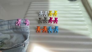 Kancing pengait celana serbaguna bahan jeans jins kulot kekinian pengecil pinggang longgar kebesaran kendodoran pengait kait pin jarum tusuk lepas pasang karakter bear beruang lucu aesthetic