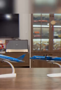 Mô hình máy bay DHL Boeing 737 20cm chất liệu kim loại bền đẹp