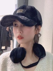 หมวกเบสบอลขนแกะฤดูหนาวสำหรับผู้หญิง หมวกทรงสปอร์ตแบบลำลอง หมวกกันหนาว หมวกกันลม สำหรับเดินทางและขี่จักรยานกลางแจ้ง