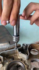 Tay Quay Taro Tự Động - Kèm 5 mũi taro từ m3 đến m8