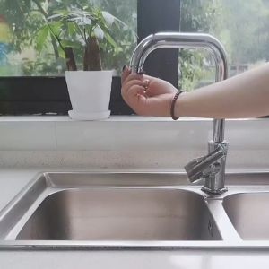Adjustable FlexiSpout Chrome Finish Kitchen Faucet Aerator with 360° Swivel Design