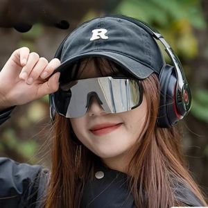 2pcs Trend Big Box Outdoor Cycling Glasses Online Celebrity Sunglasses Personality Men and Women Mountaineering Ski Glasses.