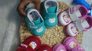 Sepatu Anak Hello Kitty Umur 1-3 Tahun Kode BT081