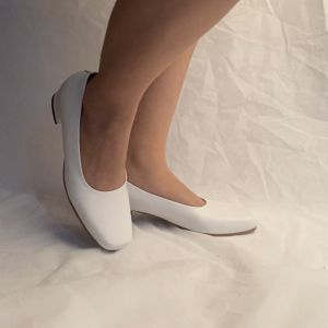 Sepatu Pentofel Putih Wanita Uk Besar 35~45 Hak 3cm/Sepatu Suster Big Size Jumbo/Pentofel Kerja Wanita/Sepatu Resmi/Sepatu Formal