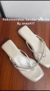 sneaKIT Sandal Wanita Hak 2 Cm Tali Mutiara Evelyn Fashion Heels