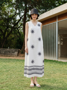 Basic House | White Print Linen Summer V-Neck Sleeveless Dress