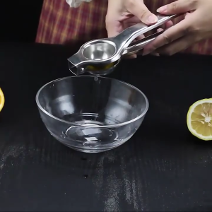 Lemon Juicer Squeezer Stainless Steel Fruit Manual Pressing Citrus Orange Juicer Portable Kitchen Press Cooking Tool