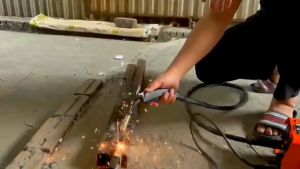 Máy hàn Mig không dùng khí 250  Mini chính hãng NAKATA 2 chức năng không dùng khí-Tặng cuộn hàn 0.5kg Bảo hành 12 tháng