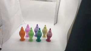 Erya Fashion Skincare Beauty Tool Facial Roller Silicone Ice Cube Massager Face Ice Roller Mold For Facial Contour