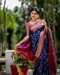 Beautiful Blue with Pink Combination Soft Silk Saree Rich Pallu Jaquard Work Contrast Border Wedding Special Sarees