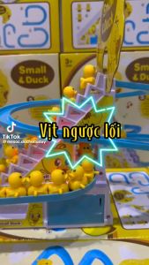 Đồ Chơi Cầu Trượt Vịt Vàng Leo Cầu Thang Âm Thanh Vui Nhộn Đèn Nháy Đẹp Mắt Đồ Chơi Trẻ Em Phát Triển Trí Tuệ Tư Duy