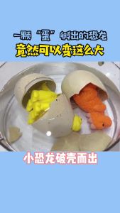 71.[SEDIA STOK ADA] 🦕Playkidzz mn s Mainan Menetas Telur Dinosaur STEM Early Learning Dinosaur Egg hatching- 恐龙蛋盲盒早教玩具
