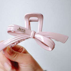 Elegant French Bow Butterfly Clip Hair Grips Shark Clamp Womens Fashion Hair Accessories Korean Style Fresh Outlined