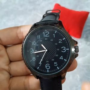 Đồng hồ nam mặt to dây da màu đen second hand si nhật- đã qua sử dụng