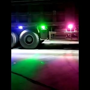 LAMPU BAK SAMPING TRUK BUS 6 DIMENSI TERANG 24V OVAL VIRAL