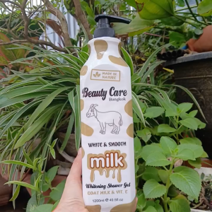 [ CHAI 12 LÍT HÀNG THÁI NHẬP KHẨU ] Sữa tắm trắng mịn da tinh chất Sữa Dê và Vitamin E thiên nhiên