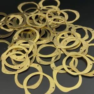 6 Chiếc Đồng Thau Hình Tròn Rỗng Mặt Dây Chuyền Không Đều 1 Lỗ Chải Kim Loại Quyến Rũ Cho DIY Trang Sức Làm Phụ Kiện Thời Trang