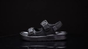 รองเท้าแตะสไตล์เทวิน พื้นหนา ยี่ห้อ รองเท้าแตะแบบสวม ชาย-หญิง รองเท้าสวมสุพรีม สุดฮิต รองเท้าแตะแบบสวม ชาย-หญิง