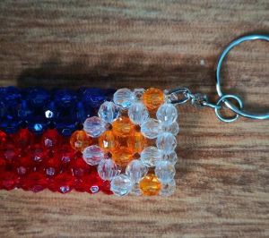 KEYCHAIN & WALLETPIASTIC BEADS
