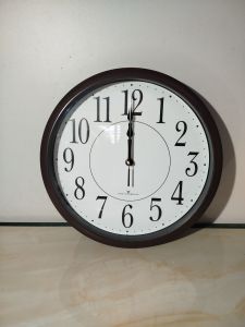 Đồng hồ treo tường DCM-ECL 704BR 2A hàng si Nhật