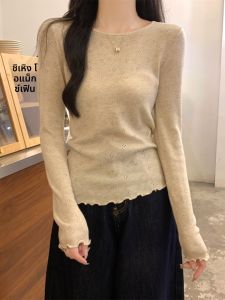 เสื้อสเวตเตอร์ถักคอปีกคอกลมแขนยาวสไตล์ฝรั่งเศสสำหรับผู้หญิงในฤดูใบไม้ร่วงปี 2025 เสื้อตัวบนคอวีลายไม้กางเขนสไตล์หวานๆ