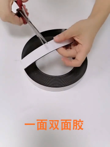 1M Magnetic Tape Magnets / Flexible Magnetic Strips / for Fridge Wall DIY Photo Poster Fixing Tape / Household School Office Storage Tool