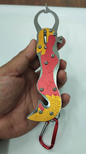BOCEAN FISH LIP GRIP J-SHAPE Fishing Gear Pengapit Bibir Ikan Bentuk J Grip Ikan Alat Pegang Ikan