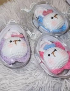 【Flash Sale】พวงกุญแจไหมพรม ตุ๊กตาถักกระต่าย ตุ๊กตาถักไหมพรม พวงกุญแจตุ๊กตาถัก พวงกุญแจแฮนด์เมด งานถักโครเชต์ Hand-made