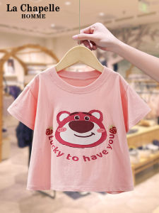 เสื้อยืดแขนสั้นลายสก็อตสำหรับเด็กผู้หญิง ฤดูร้อน 2025 ใหม่ แขนครึ่งตัว ลายหมีสตรอเบอร์รี่ แฟชั่น เสื้อผ้าเด็ก ผ้าฝ้าย