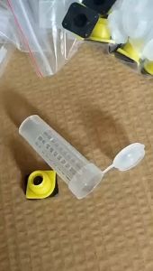 อุปกรณ์ เลี้ยงผึ้ง นางพญา หลอดเลี้ยง ชุด 5 ราคาที่สร้างความรู้ ส่งเร็ว