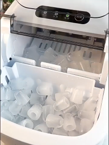 🇸🇬 ReadyStock - Hicon Portable ice maker machine With  Self Clean Function for Home Bar Automatic Self-Cleaning Portable Ice Maker in 6-8 Mins With Ice Cylindrica