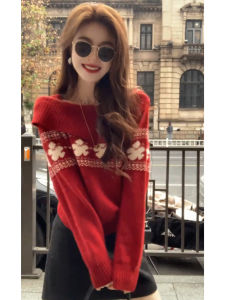 YUEZHONGWEI | Red One Shoulder Nordic Sweater