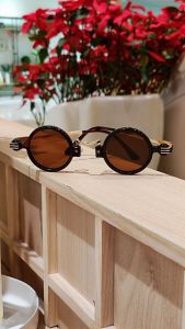 แว่นกันแดดสไตล์วินเทจ