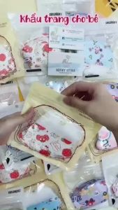 Khẩu trang trẻ em Khẩu trang 3D kháng khuẩn dùng cho bé 6 tháng đến 12 tuổi túi zip chuẩn xịn (Ib Shop chọn mẫu)