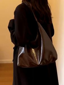 LIVIA BAGS - Totebag Wanita Kuliah Terbaru & Tas Bahu Model Import Premium Quality