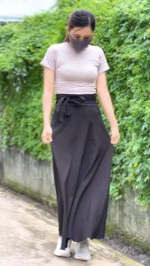 được chọn mẫu Váy quây chống nắng dạng xòe tròn gợn sóng cột dây tà rộng free size