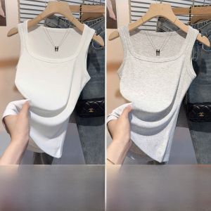 เสื้อกั๊กสีขาวสำหรับผู้หญิง สายกว้าง ปิดด้านหลัง ปกปิดหน้าอก คอเหลี่ยม เสื้อชั้นในสุดเซ็กซี่ ใส่ลำลอง ฤดูใบไม้ร่วง 2024