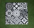 Ubin / tegel lantai klasik motif ukuran 20x20. 