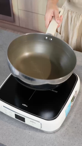 Chảo sâu lòng TITANIUM AURA HAATZ lòng chảo inox 316 chống dính tự nhiên dùng cho mọi loại bếp