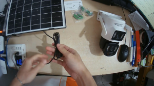 VIETHAS - Camera Năng Lượng Mặt Trời Camera Q46 2 Mắt Dùng Sim 4G Xoay 360 Độ Quan Sát Toàn Cảnh