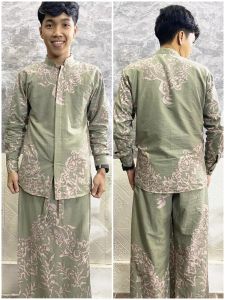 SETELAN SARUNG CELANA BATIK ARDHANA PRIA HIJAU SAGE FULL SARKO PURING BAHAN PREMIUM KATUN PRIMISSIMA