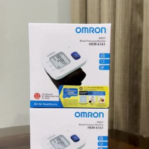 OMRON Wrist Blood Pressure Monitor HEM-6161 WITH FREE VITAMIN C