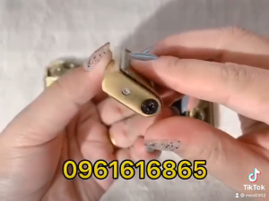 Bật Lửa Khò Bọc Da Viền Vàng ( Màu Đen - Nâu ) Hộp Quẹt Thích Hợp Làm Quà Sưu Tầm ( KHÔNG GAS)
